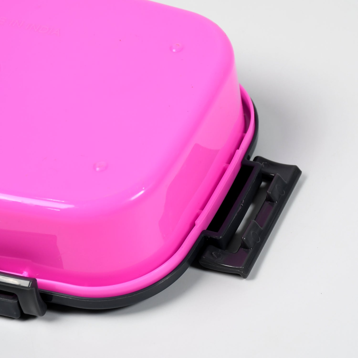 5318A Best Lunch Box Plastic High Quality Box For Kids School Customized Plastic Lunch Box for Girls & Boy DeoDap 5318A Best Lunch Box Plastic High Quality Box For Kids School Customized Plastic Lunch Box for Girls & Boy DeoDap